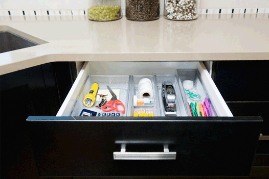 Ways to Organize home - kitchen drawer